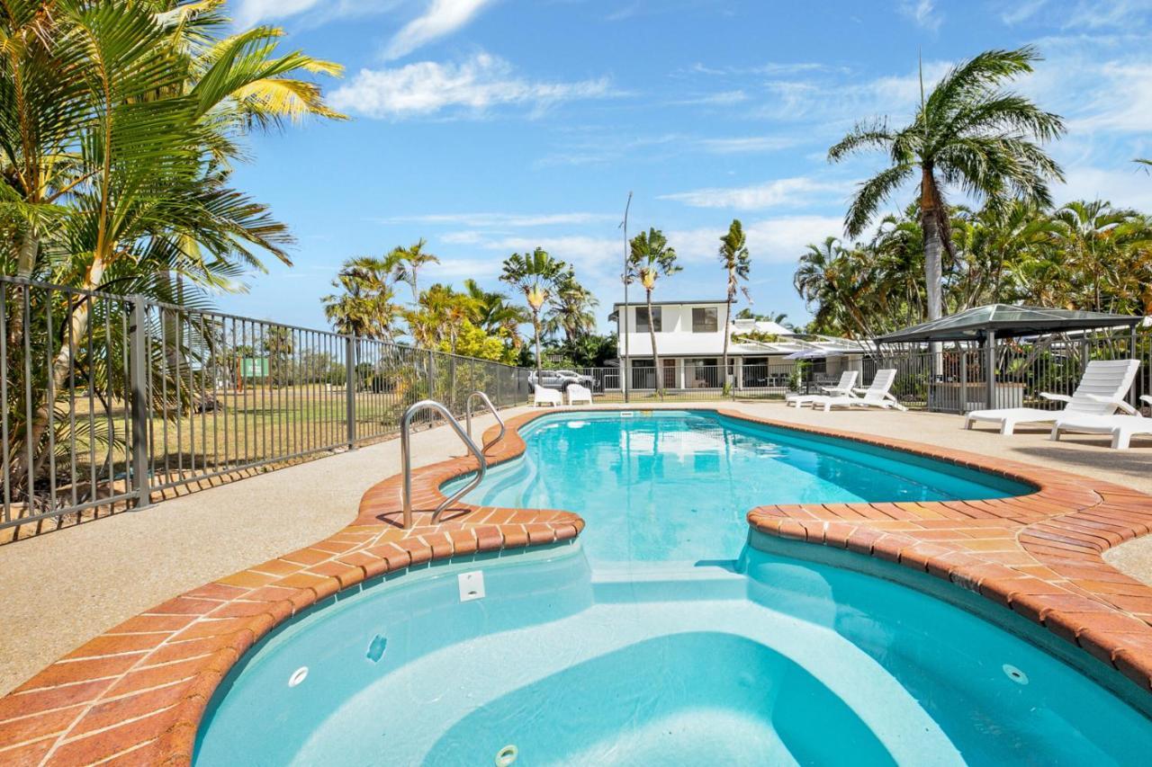 Kinka Palms Motel 耶蓬 外观 照片