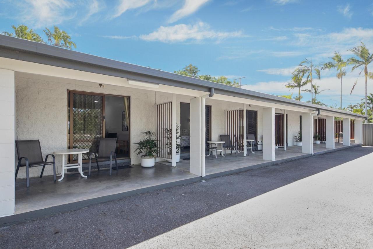 Kinka Palms Motel 耶蓬 外观 照片