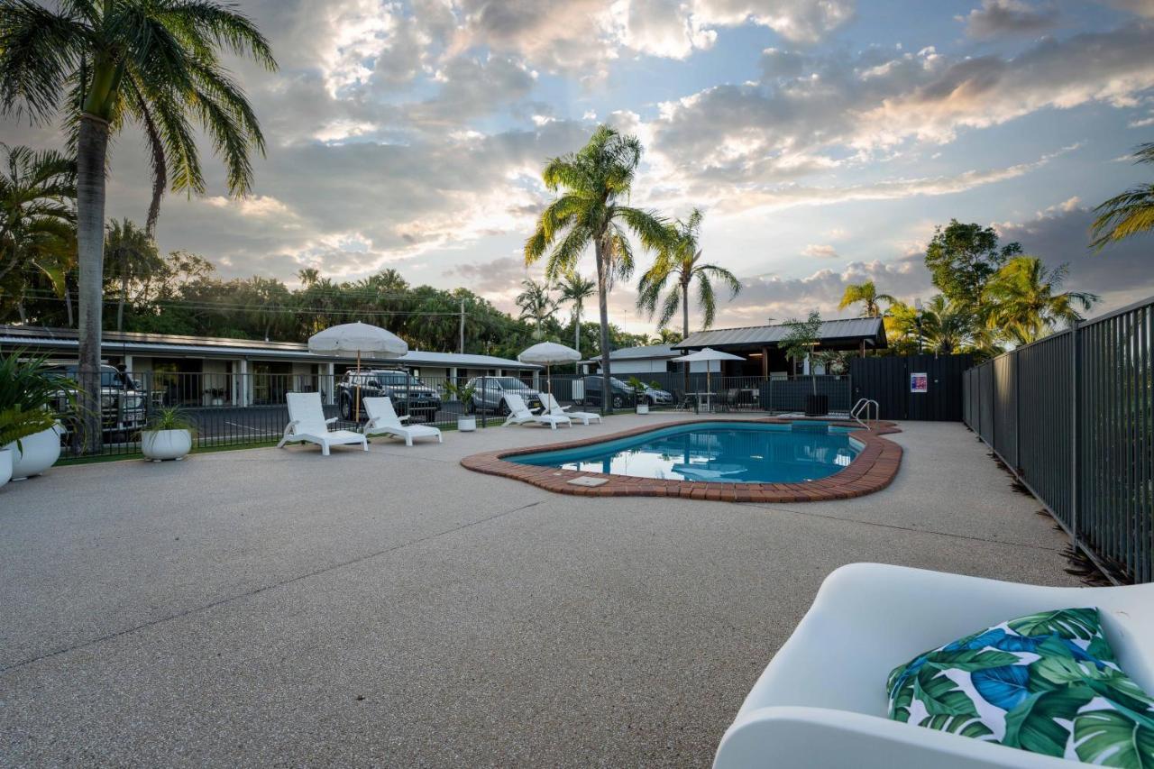 Kinka Palms Motel 耶蓬 外观 照片