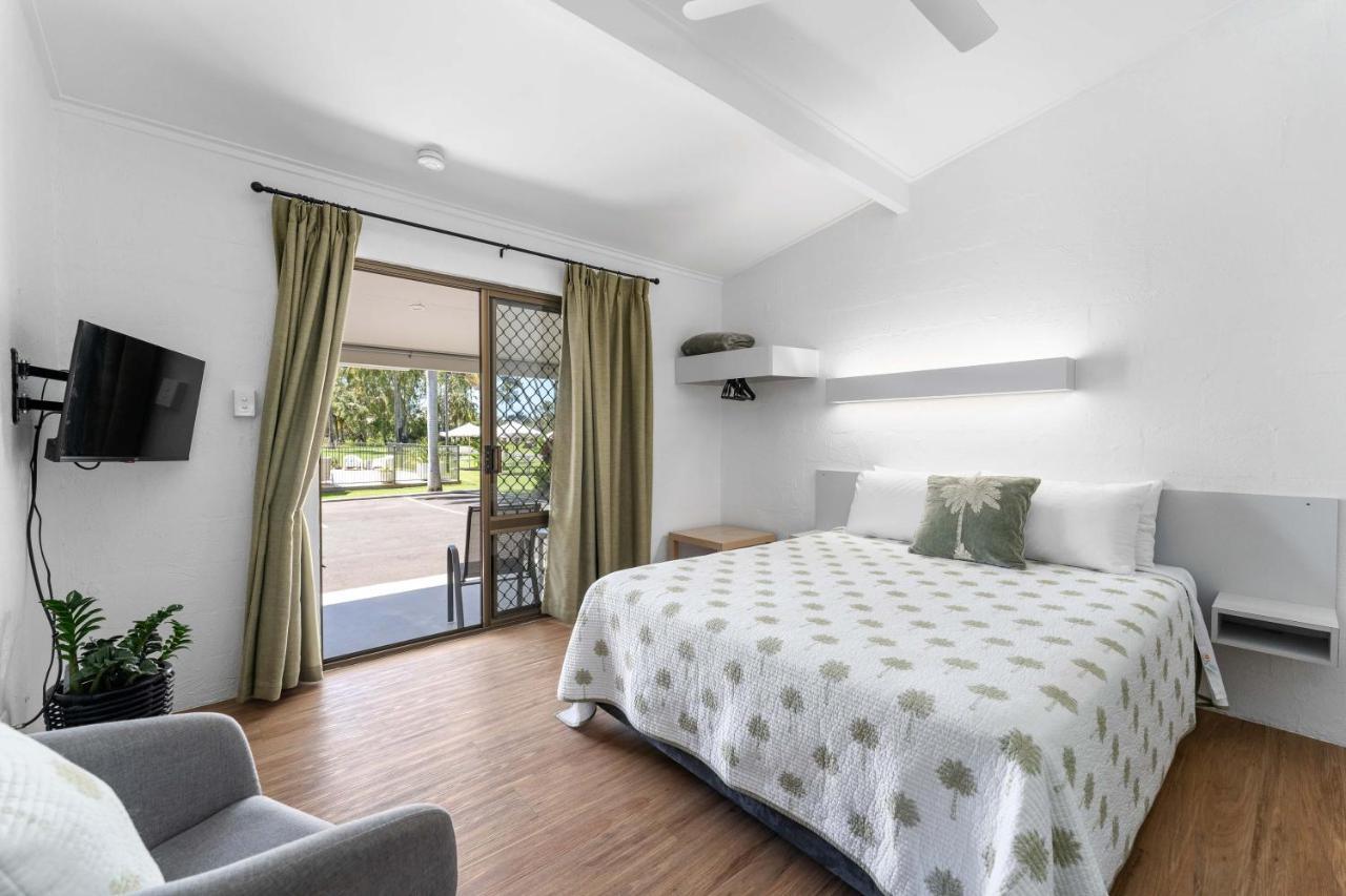 Kinka Palms Motel 耶蓬 外观 照片